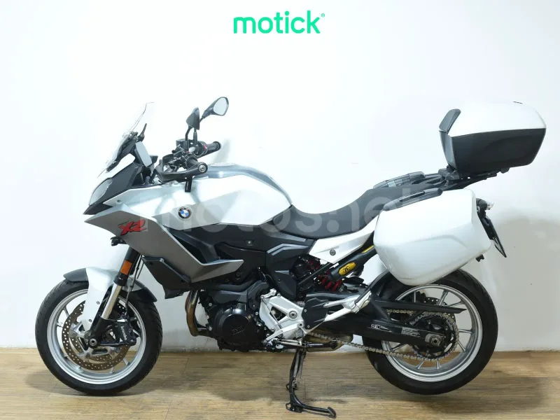 BMW F 900 XR - Vista 7