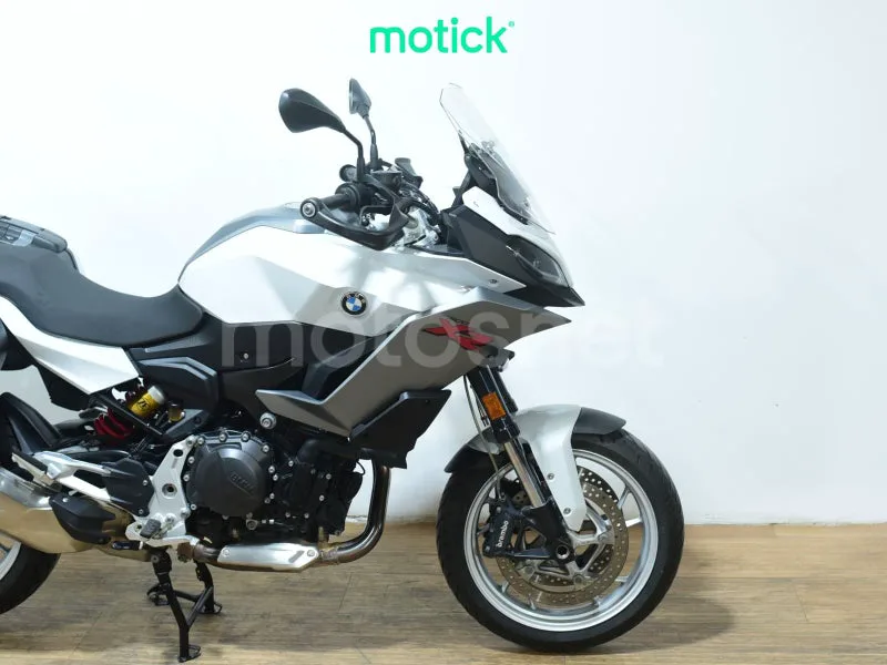BMW F 900 XR - Vista 4