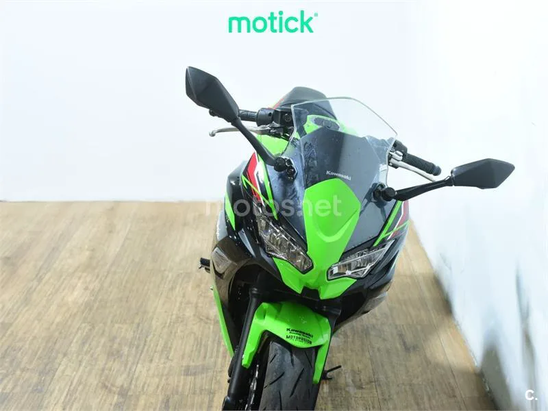 Kawasaki Ninja 650 - Vista 11