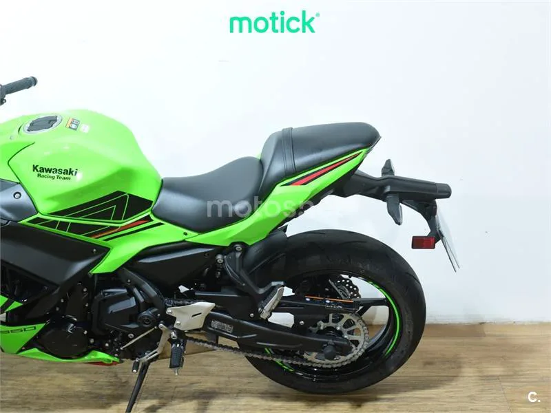 Kawasaki Ninja 650 - Vista 9