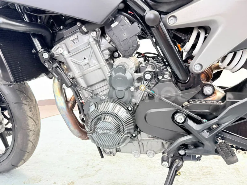 KTM 790 Adventure - Vista 15