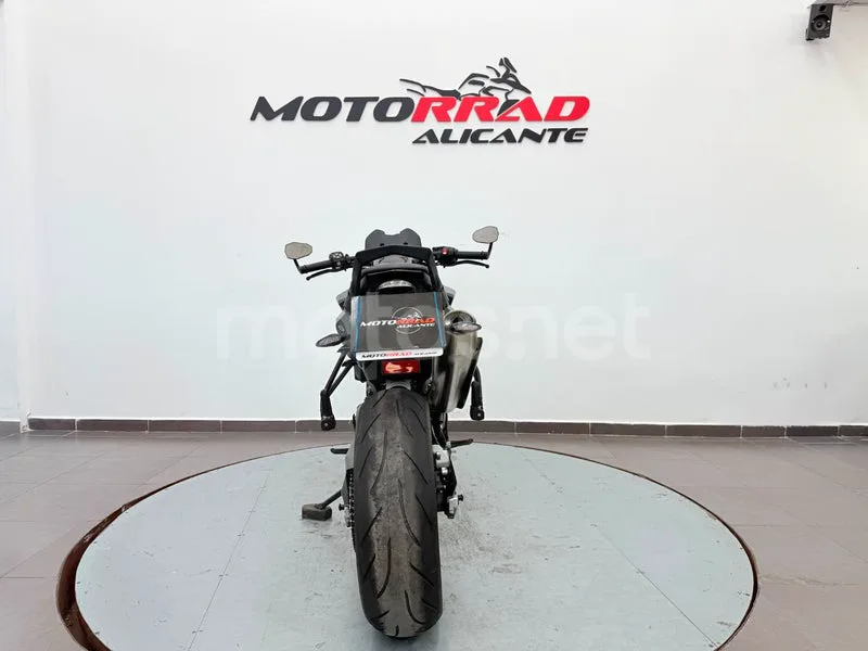 KTM 790 Adventure - Vista 4