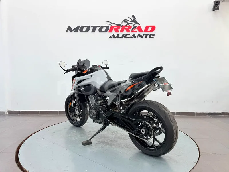 KTM 790 Adventure - Vista 5