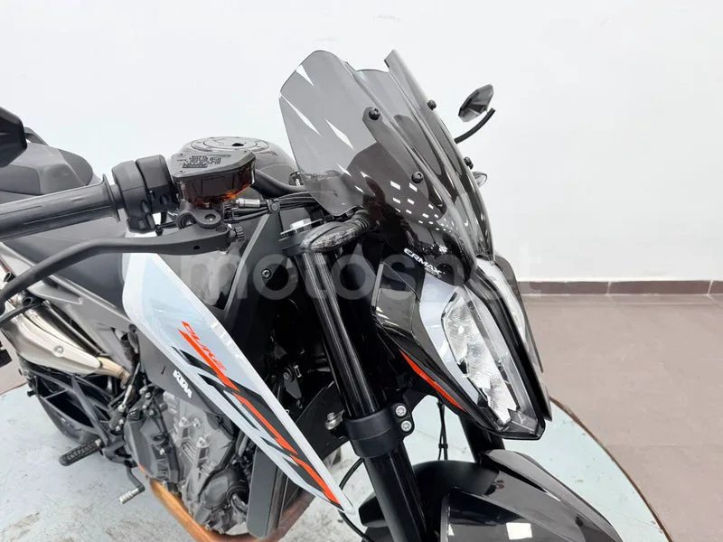 KTM 790 Adventure - Vista 9