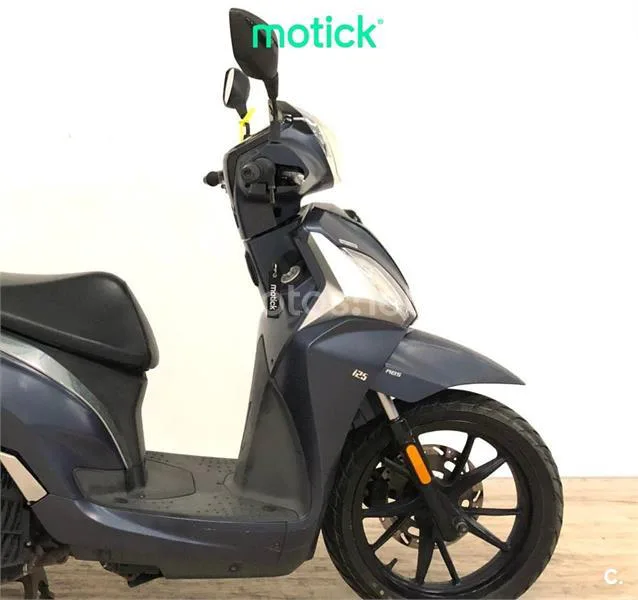 SYM Symphony ST 125 LC - Vista 4