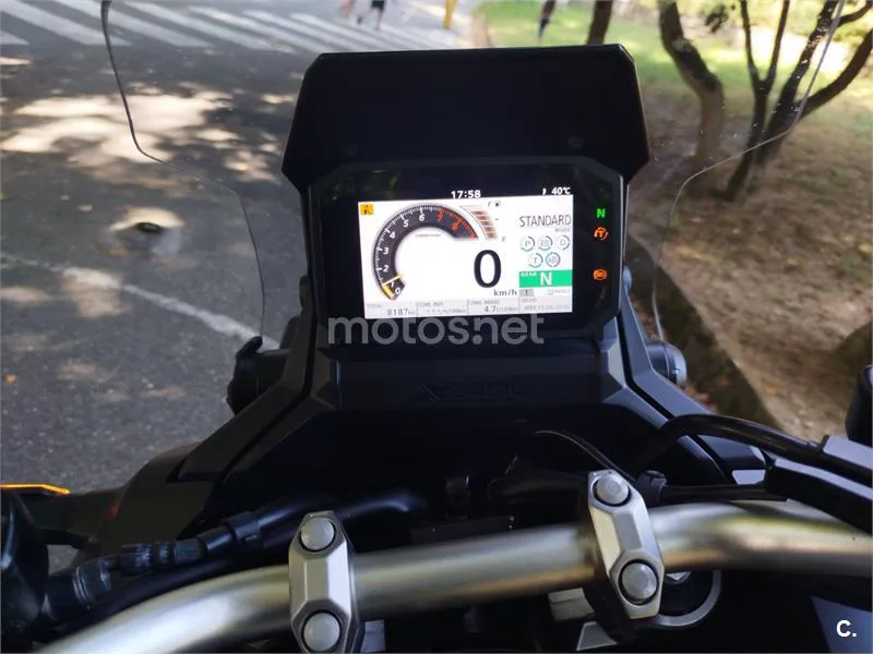 Honda X-ADV - Vista 6