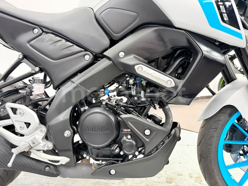 Yamaha MT-125 - Vista 11