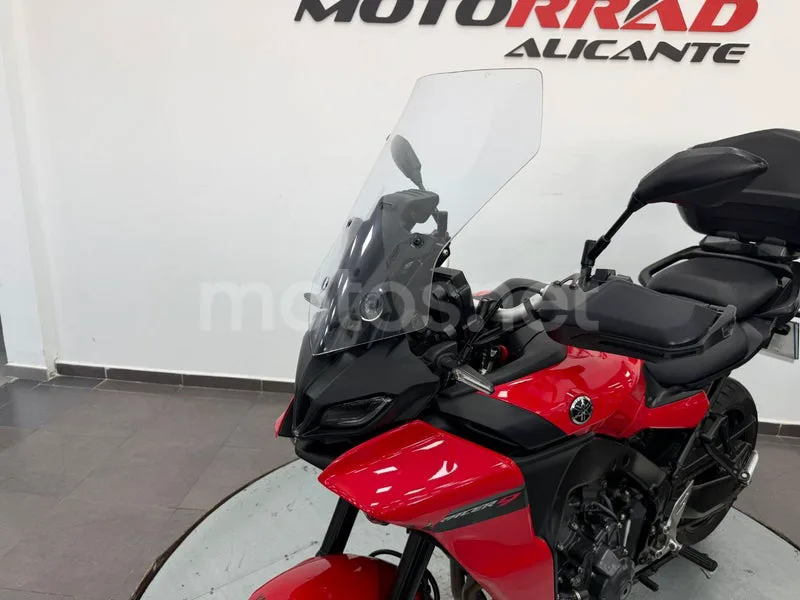 Yamaha Tracer 9 - Vista 14