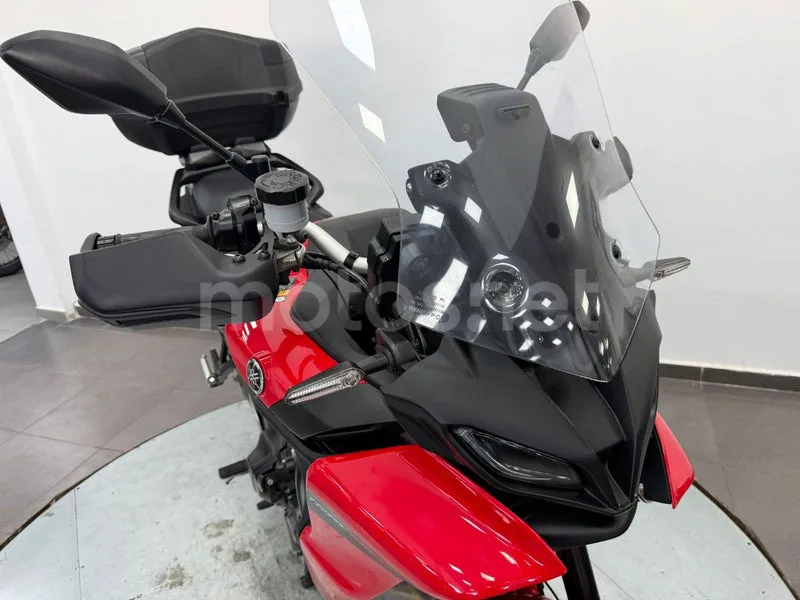 Yamaha Tracer 9 - Vista 17