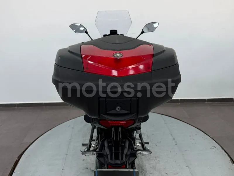 Yamaha Tracer 9 - Vista 4