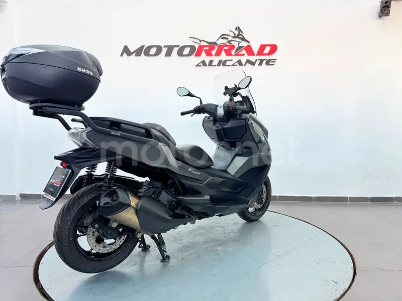 BMW C 400 GT - Vista 3