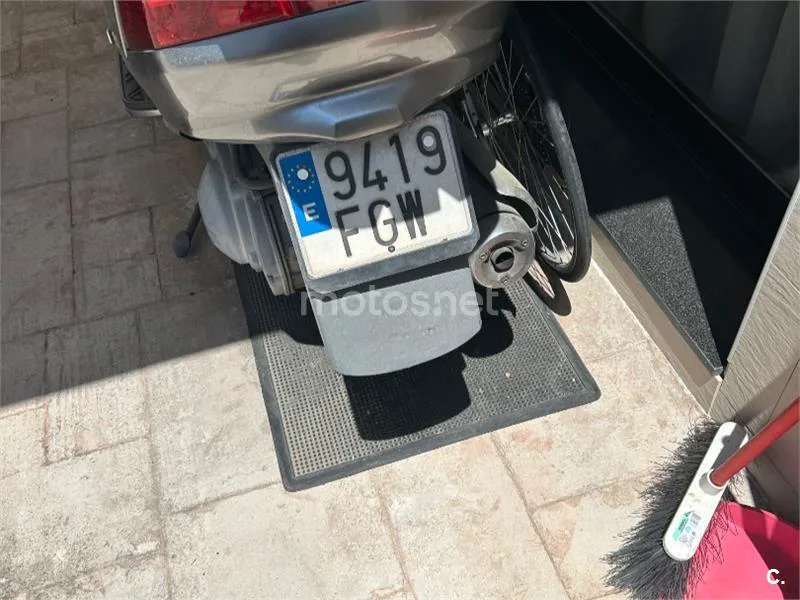Suzuki Burgman 400 1000 € 2006 Barcelona - 1