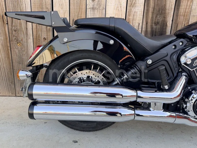 Indian Scout - Vista 14