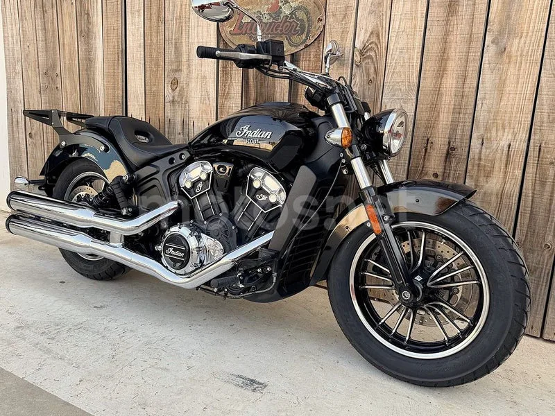 Indian Scout - Vista 15