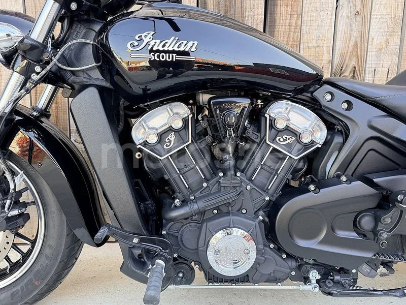 Indian Scout - Vista 3