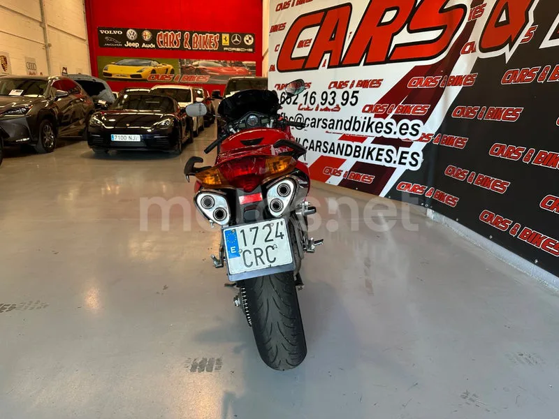 Honda VFR800F - Vista 3