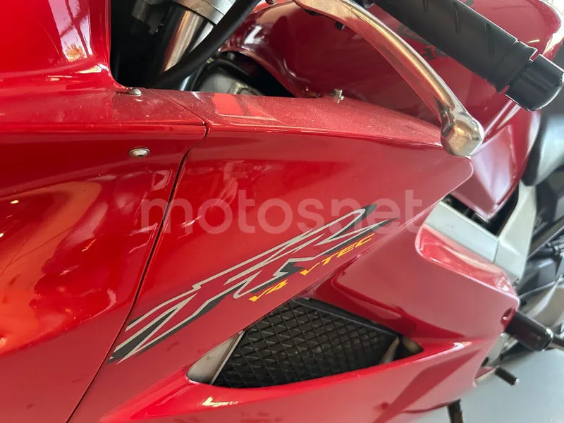 Honda VFR800F - Vista 6