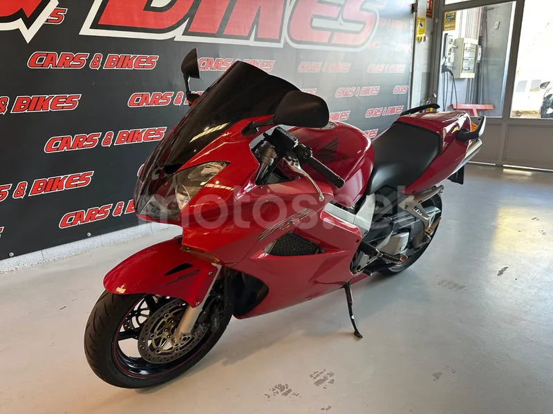Honda VFR800F - Vista 7