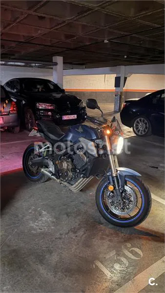 Honda CB650R - Vista 7