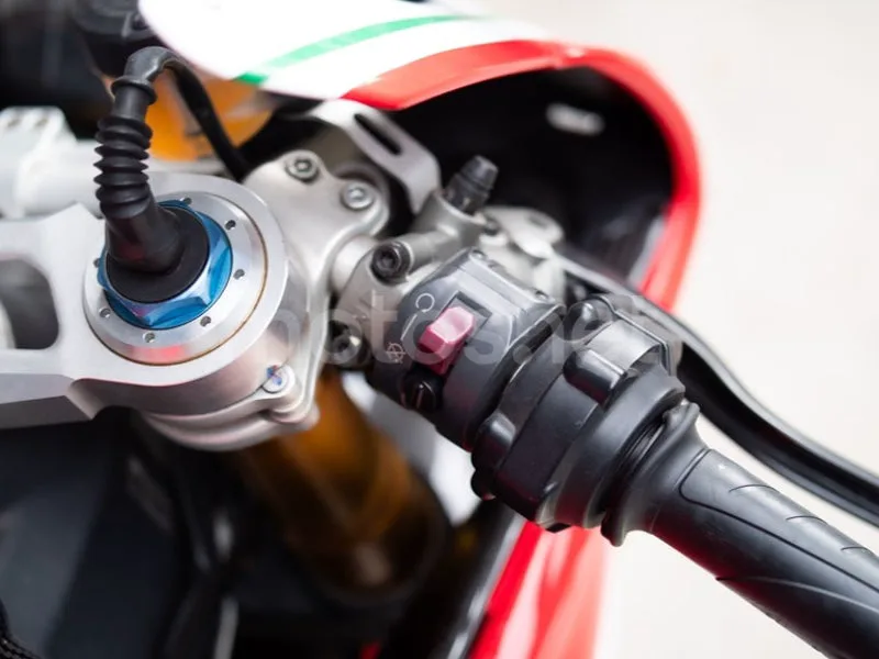 Ducati 1199 Panigale S - Vista 11