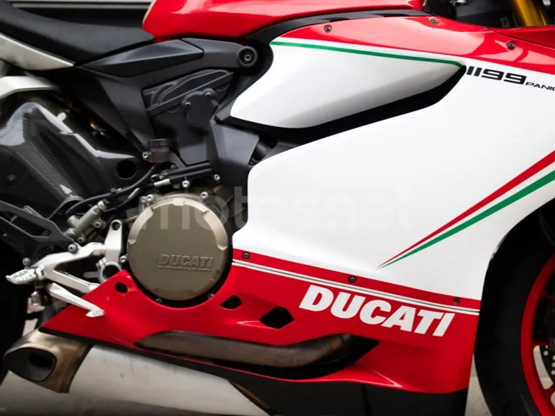 Ducati 1199 Panigale S - Vista 5