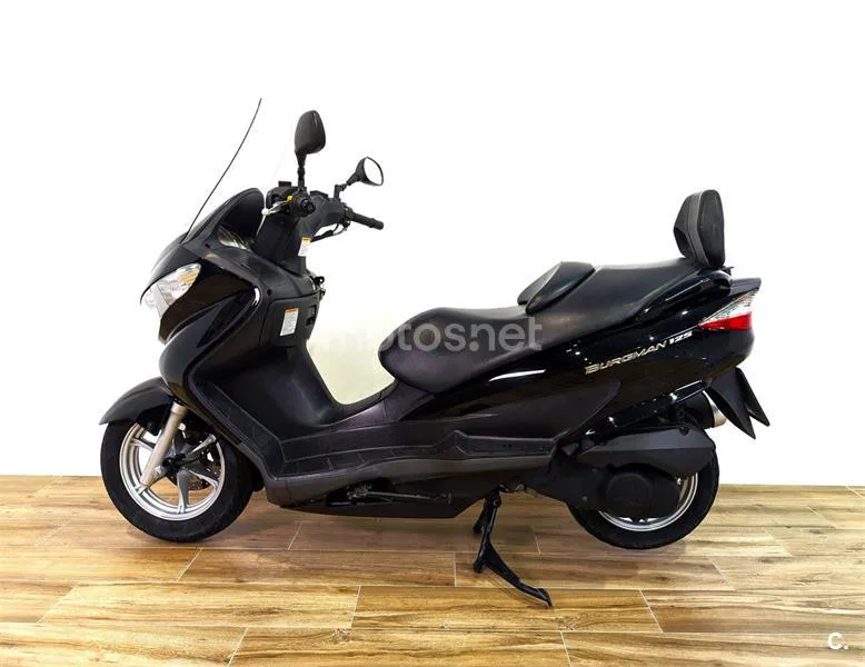 Suzuki Burgman 125 - Vista 5