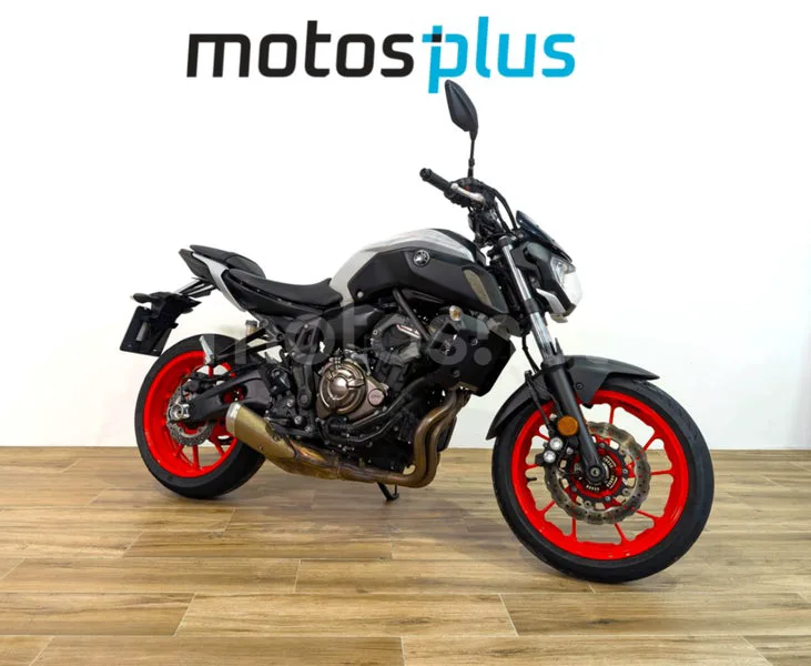Yamaha MT-07 4190 € 2020 Barcelona - 1