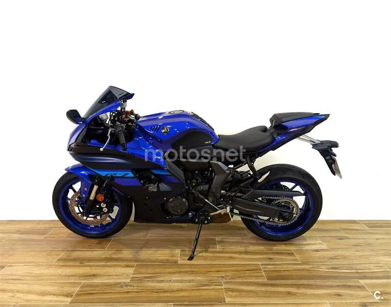 Yamaha YZF-R7 - Vista 5