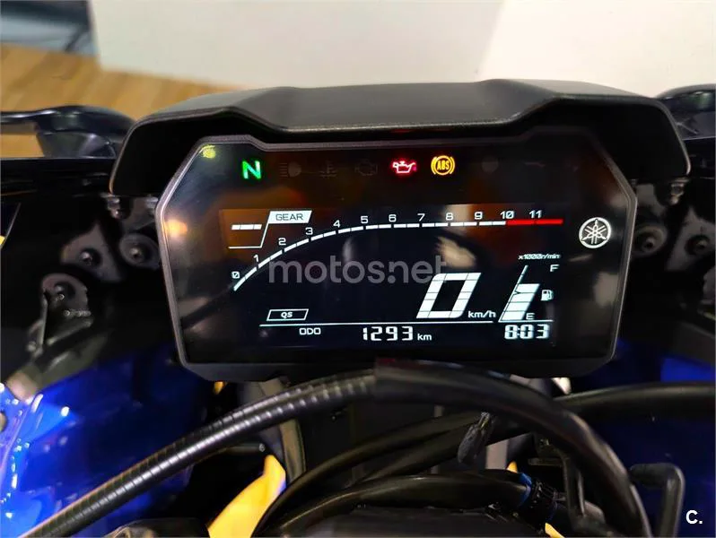Yamaha YZF-R7 - Vista 7