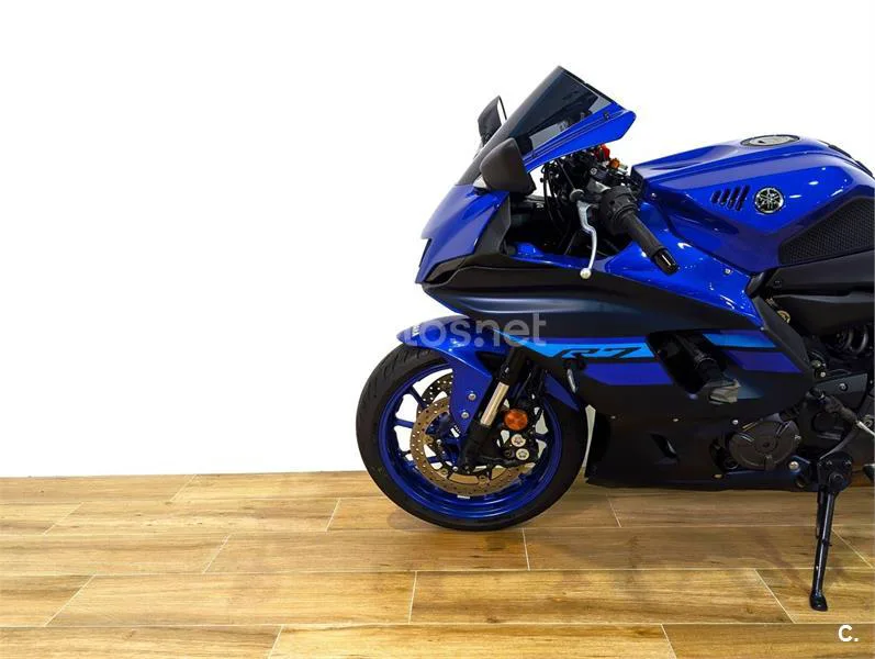 Yamaha YZF-R7 - Vista 8