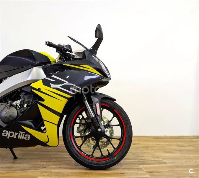 Aprilia RS 125 - Vista 4