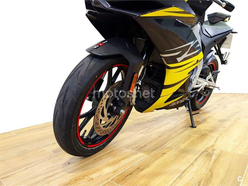 Aprilia RS 125 - Vista 6