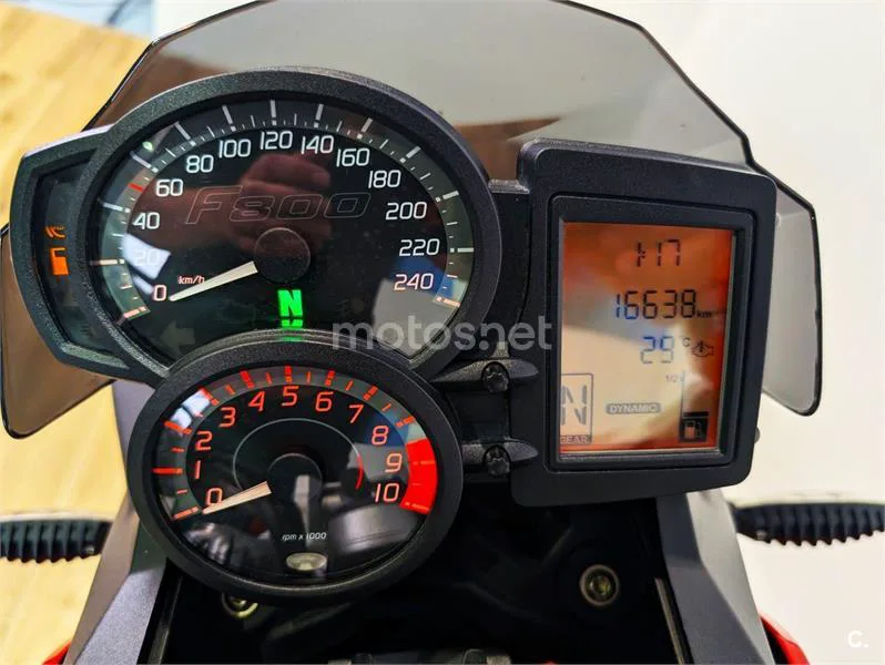 BMW F 800 R - Vista 7