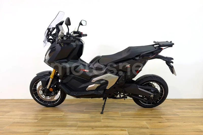 Honda X-ADV - Vista 5