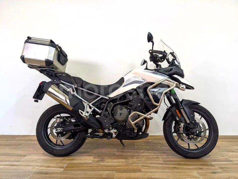 Triumph Tiger 900 9490 € 2022 Barcelona - 2
