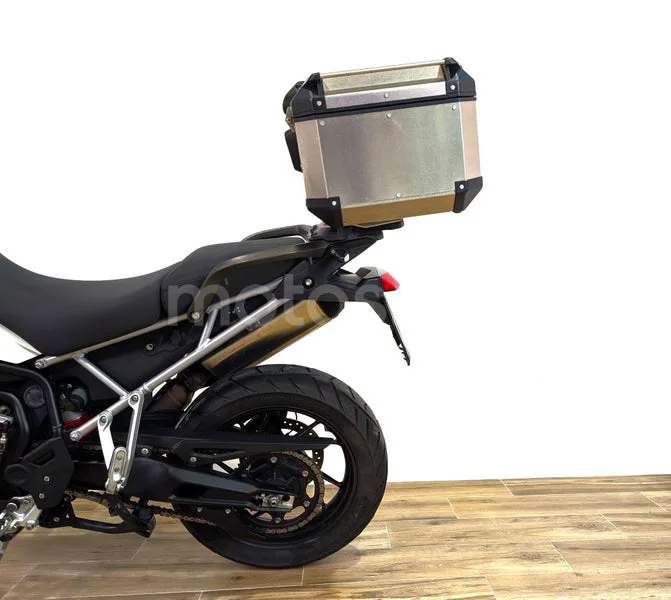 Triumph Tiger 900 - Vista 9