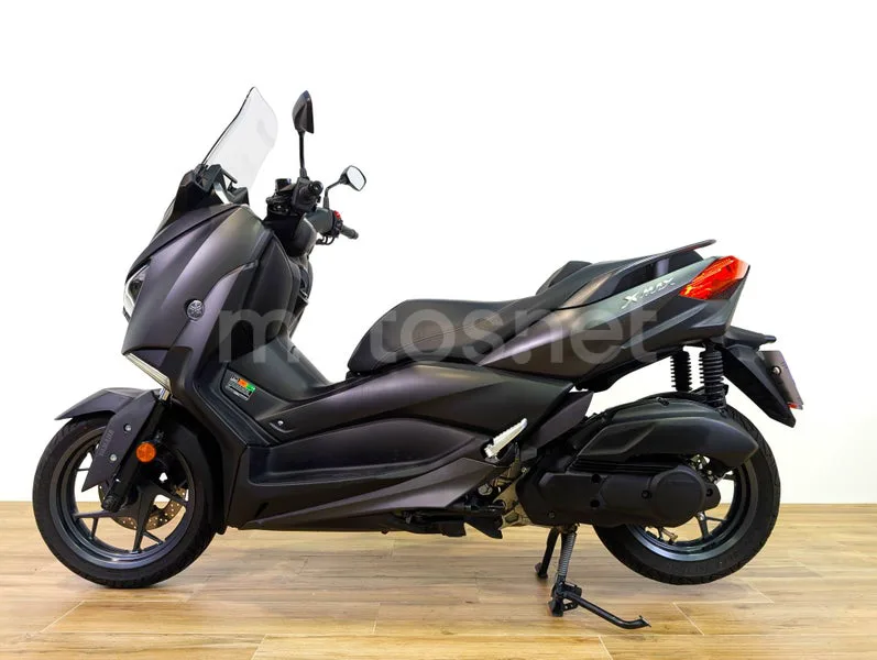 Yamaha XMAX 125 - Vista 5