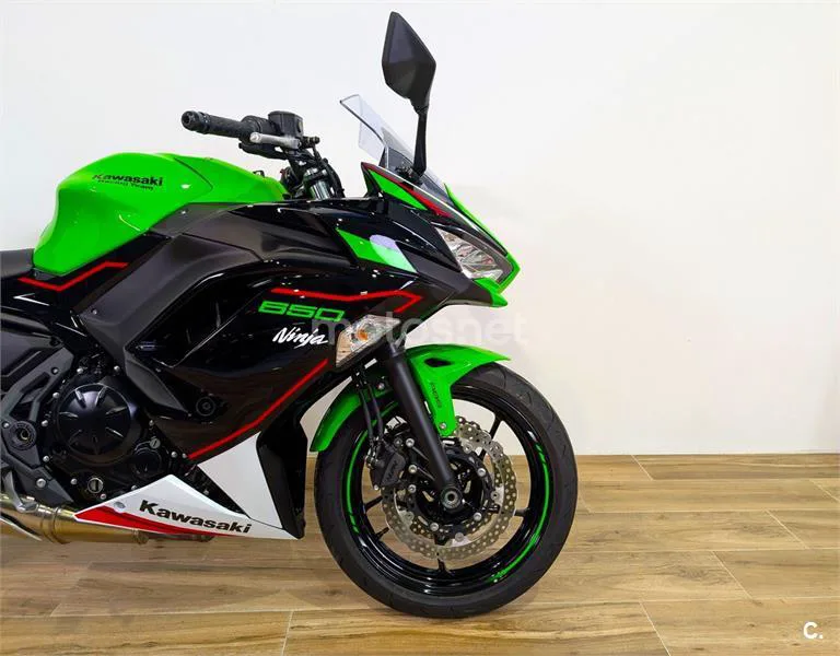 Kawasaki Ninja 650 - Vista 4