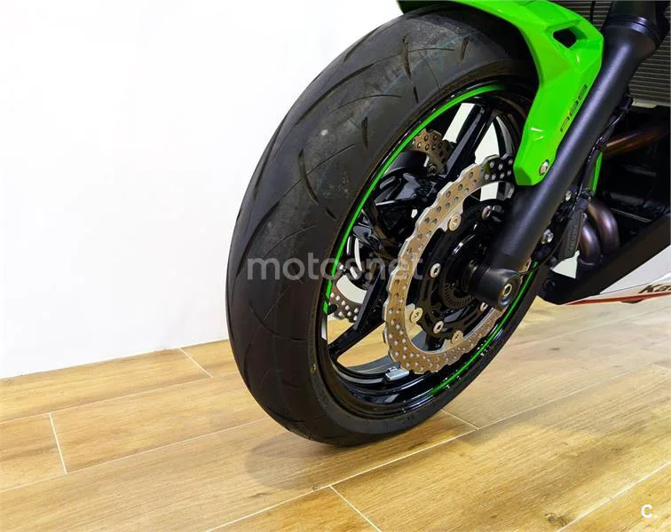 Kawasaki Ninja 650 - Vista 6