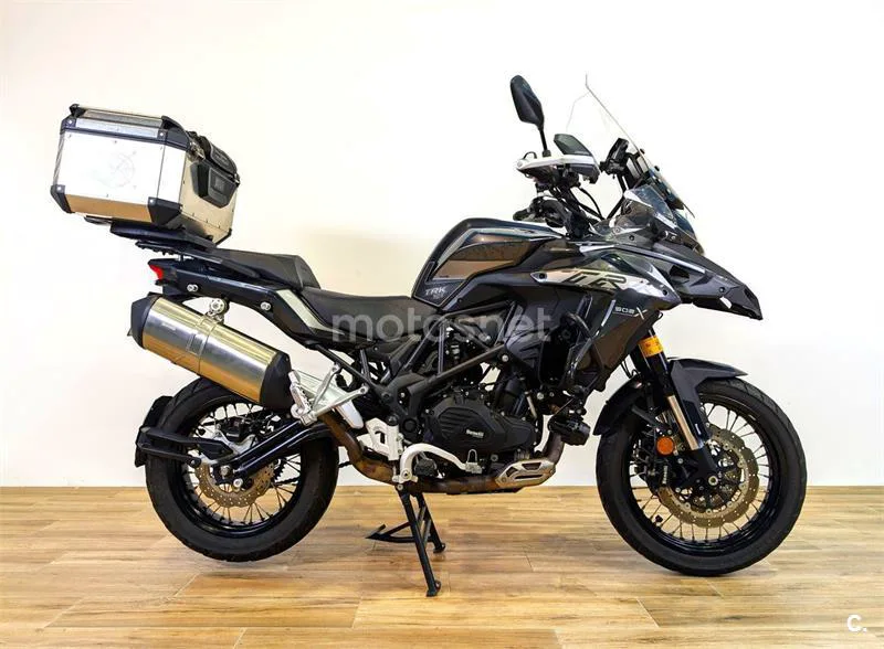 Benelli TRK 502 - Vista 2
