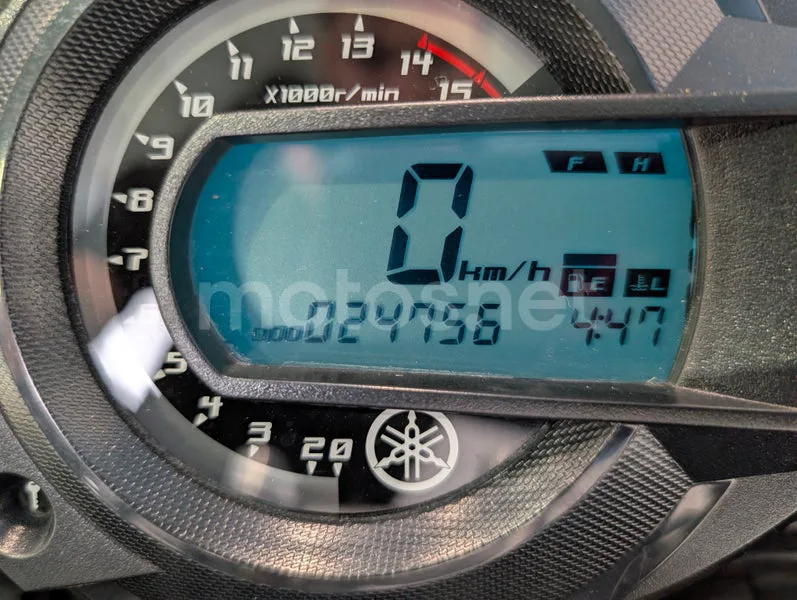 Yamaha FZ6 Fazer - Vista 7