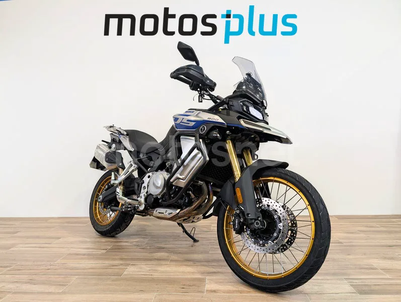 Voge 900DSX 7190 € 2024 Barcelona - 1