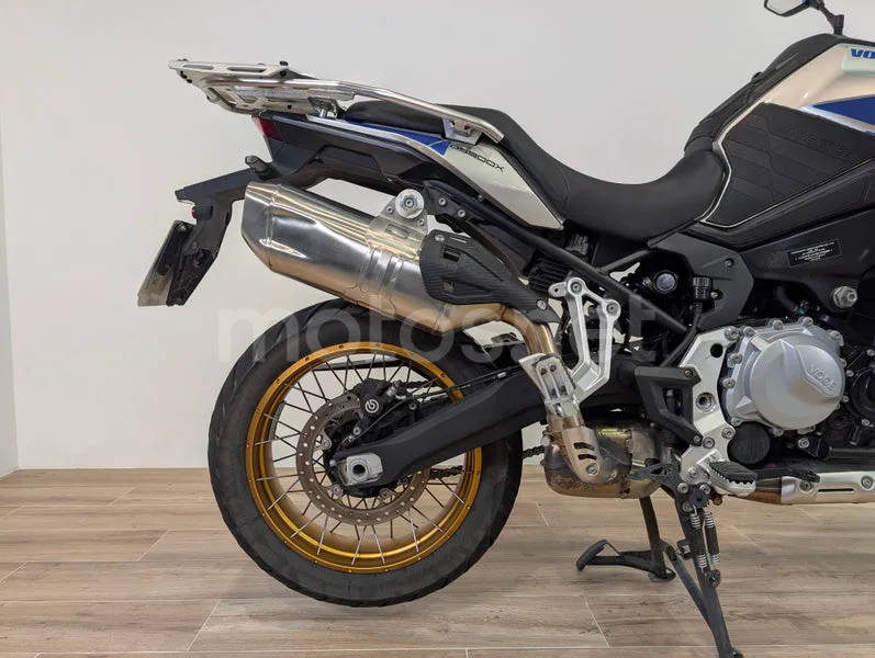 Voge 900DSX - Vista 3