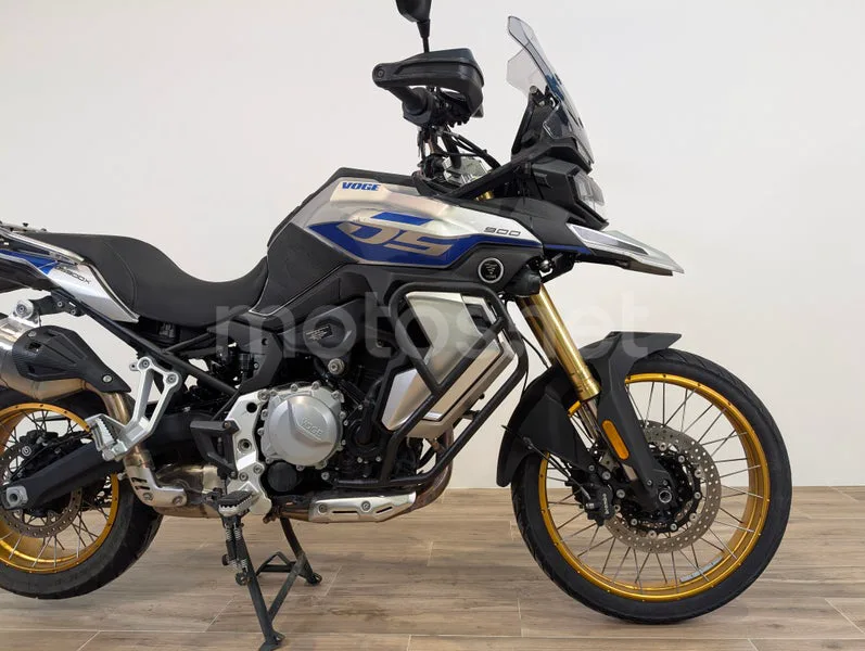 Voge 900DSX - Vista 4