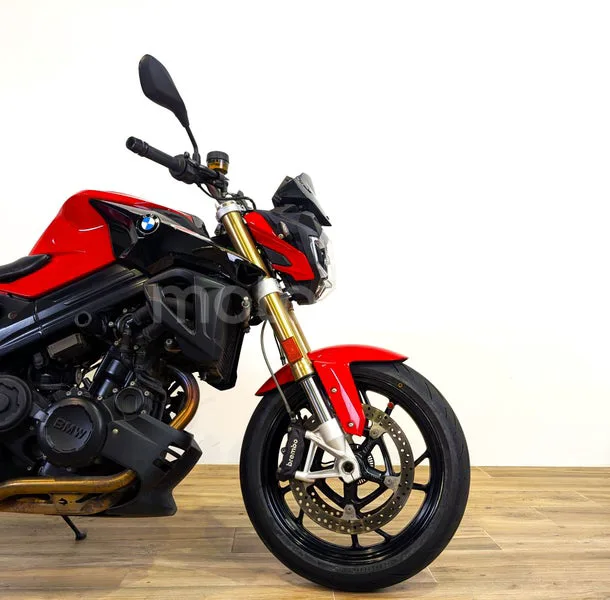 BMW F 800 R - Vista 4