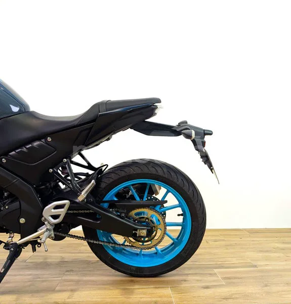 Yamaha MT-125 - Vista 9