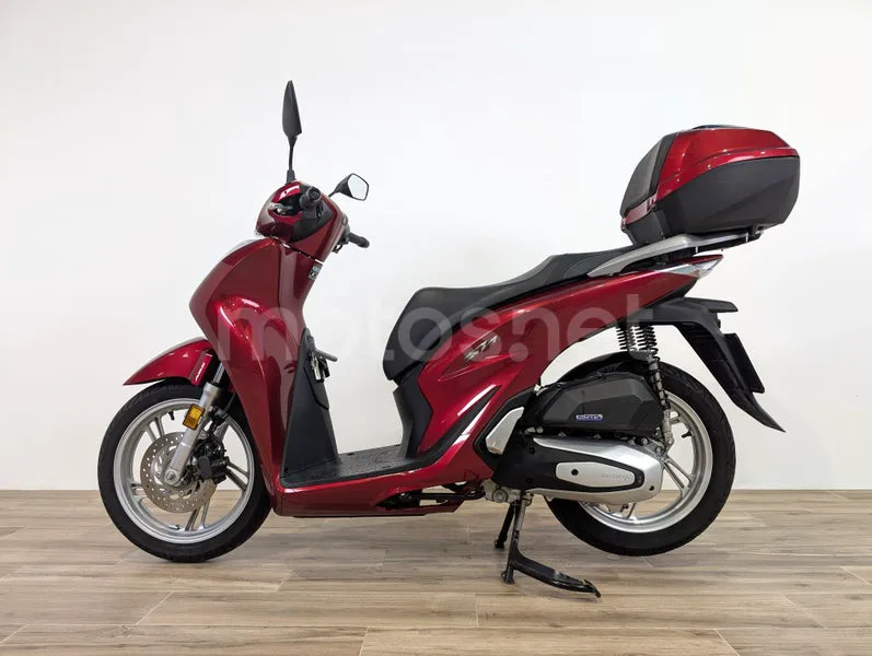 Honda SH125i - Vista 5