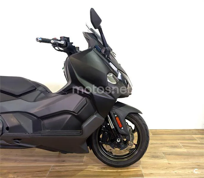 SYM Maxsym TL 500 - Vista 4