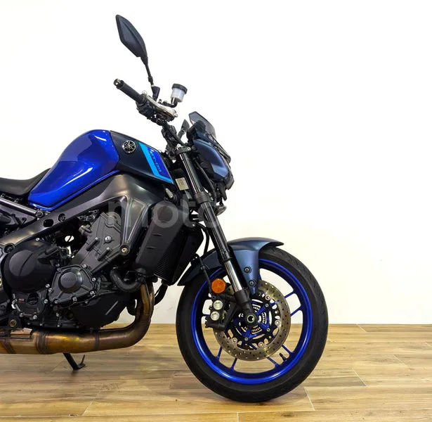 Yamaha MT-09 - Vista 4