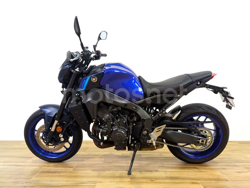 Yamaha MT-09 - Vista 5